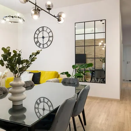 Beautiful Apartment With 2 Bedrooms For 7 Guests, Jewish District Kraków Zewnętrze zdjęcie